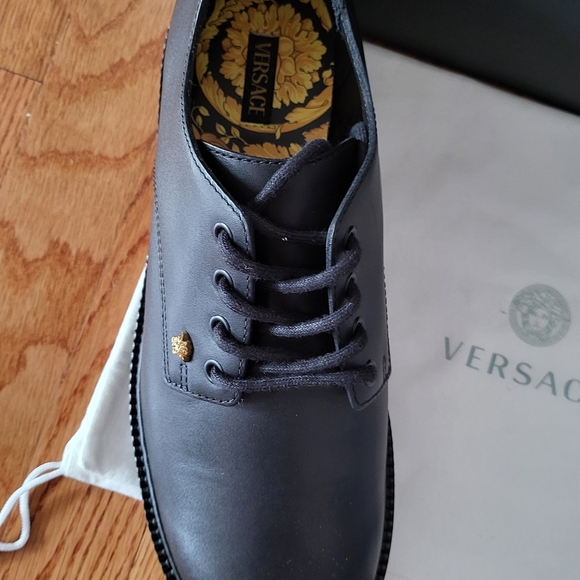 Versace Men's Black Leather Shoes - Picture 3 of 11